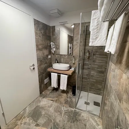 Saint Michel * غوريزيا